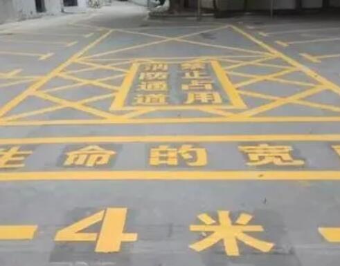 西工热熔胶划线